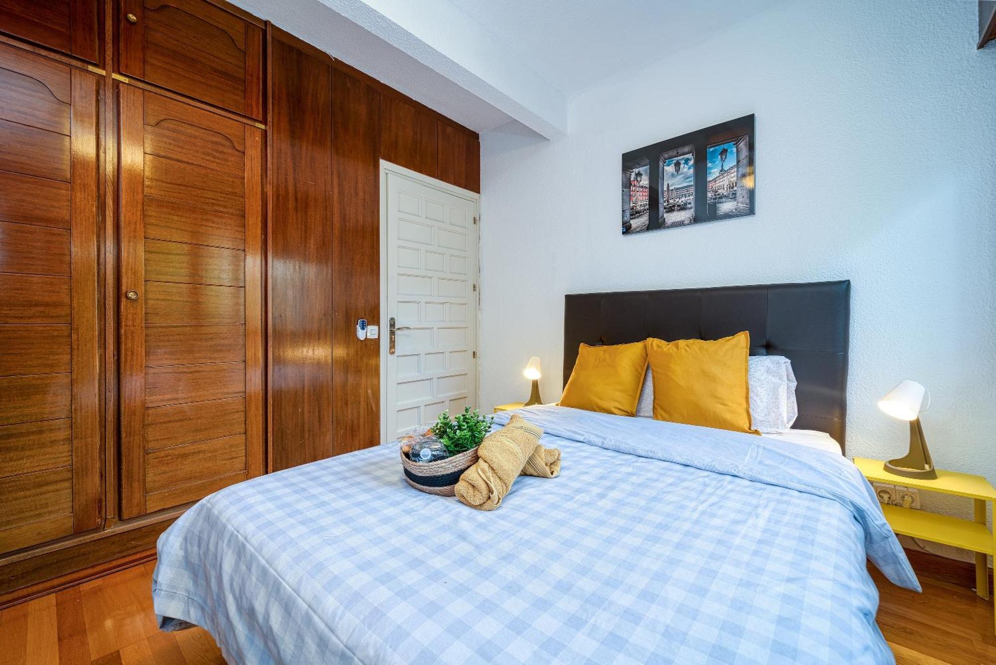 P Casacafe Madrid Calle Carlos Dubois 3 Eksteriør bilde